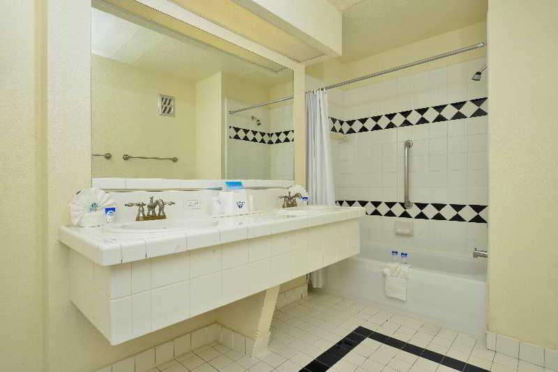 Americas Best Value Inn Las Vegas Strip Экстерьер фото