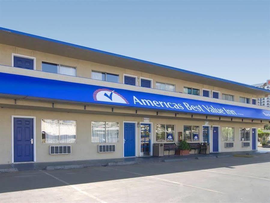Americas Best Value Inn Las Vegas Strip Экстерьер фото