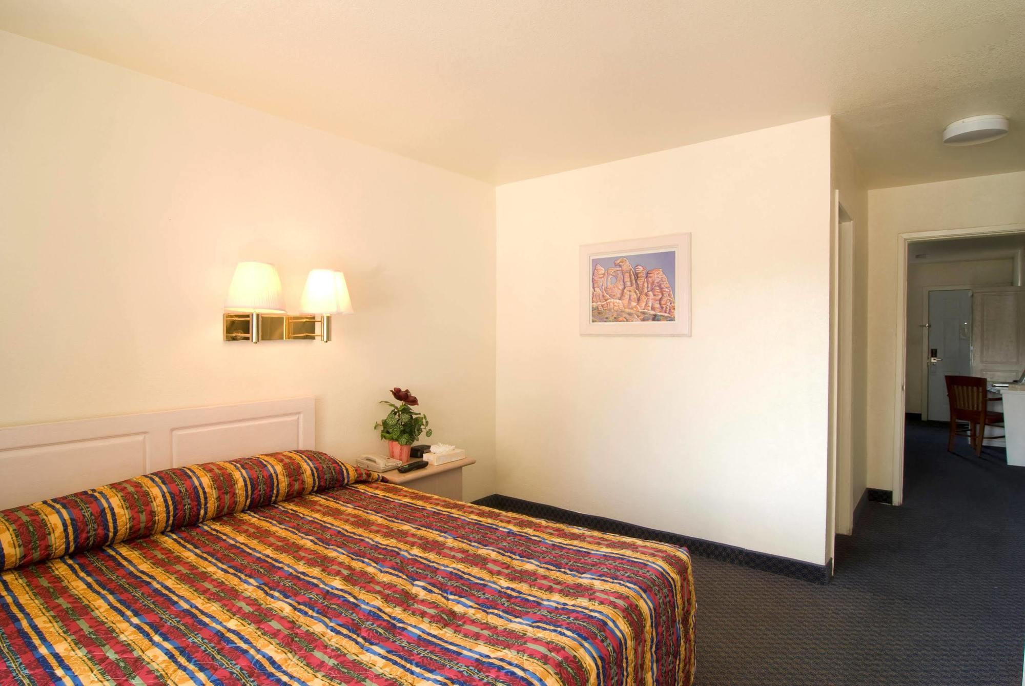 Americas Best Value Inn Las Vegas Strip Экстерьер фото
