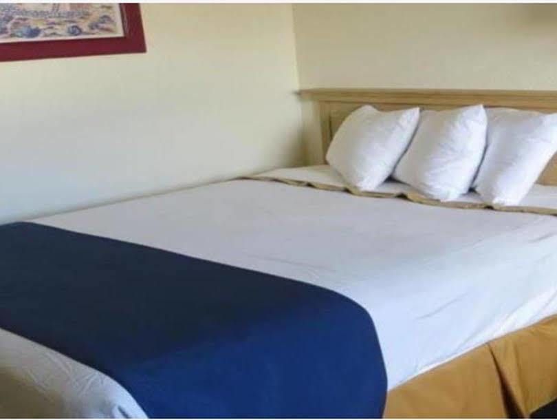 Americas Best Value Inn Las Vegas Strip Экстерьер фото