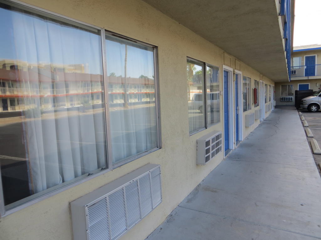 Americas Best Value Inn Las Vegas Strip Экстерьер фото