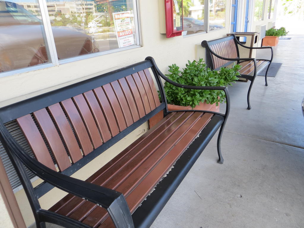 Americas Best Value Inn Las Vegas Strip Экстерьер фото