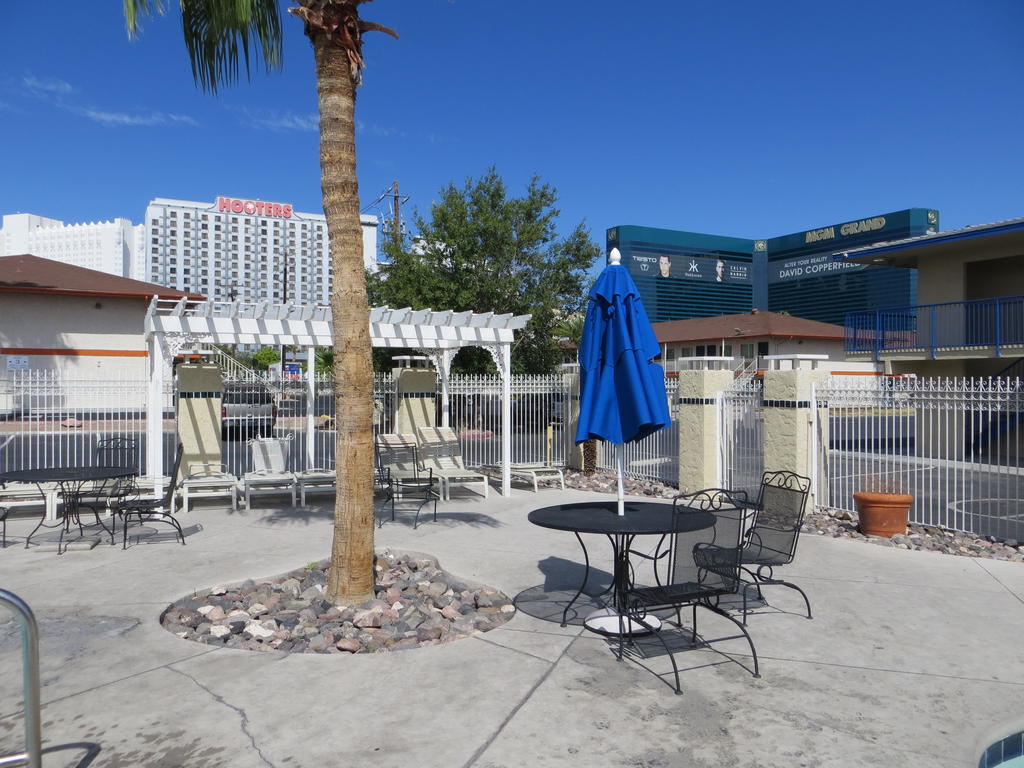 Americas Best Value Inn Las Vegas Strip Экстерьер фото